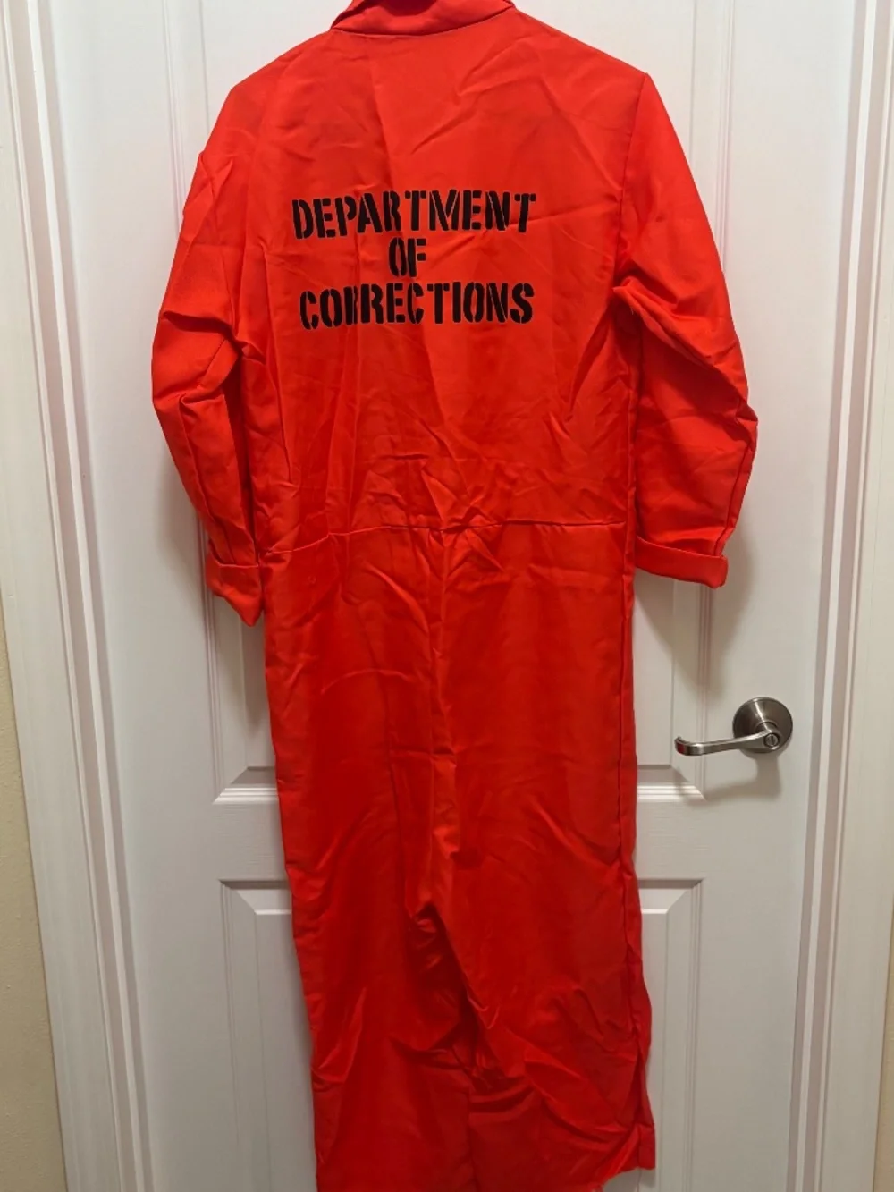 Spirit Halloween Escaped Convict Costume Orange Prisoner Jumpsuit Size Teen